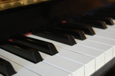 piano keyboard